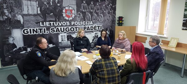 Kazlų Rūdos policijos ir švietimo įstaigų atstovų susitikimas