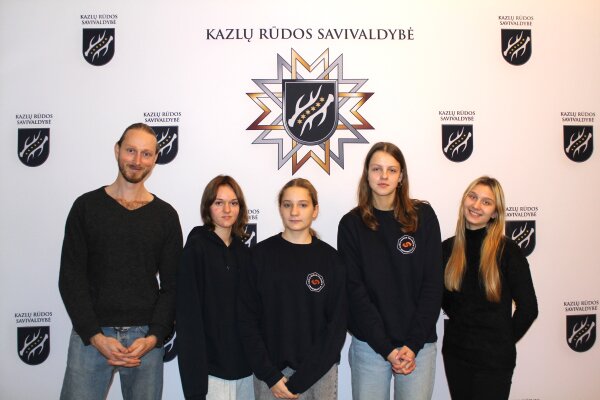  Į Jaunimo reikalų tarybą išrinkti penki jaunimo organizacijų deleguoti nariai