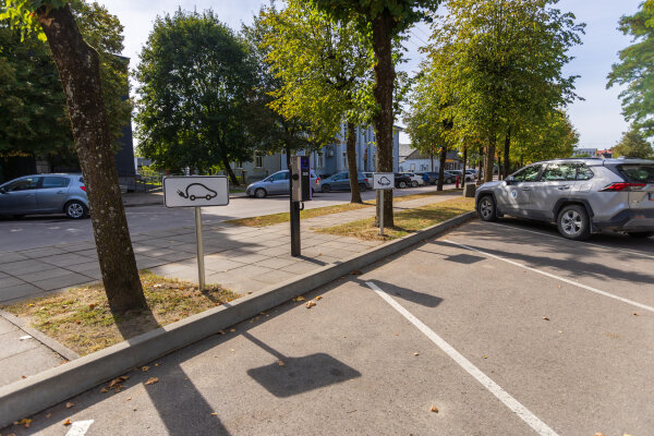 Gaukite kompensaciją už įsigytą elektromobilį arba vandeniliu varomą automobilį